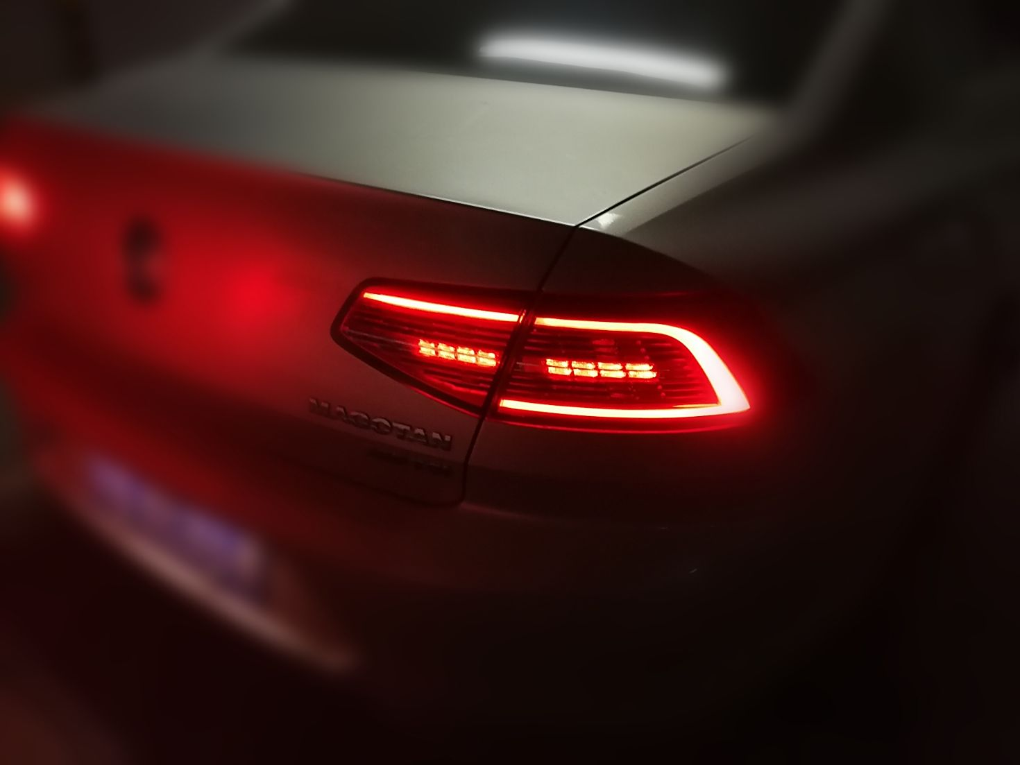 汽車后霧燈E<a href='/Products/CErenzheng.html' class='keys' title='點擊查看關(guān)于CE認證的相關(guān)信息' target='_blank'>CE認證</a>
